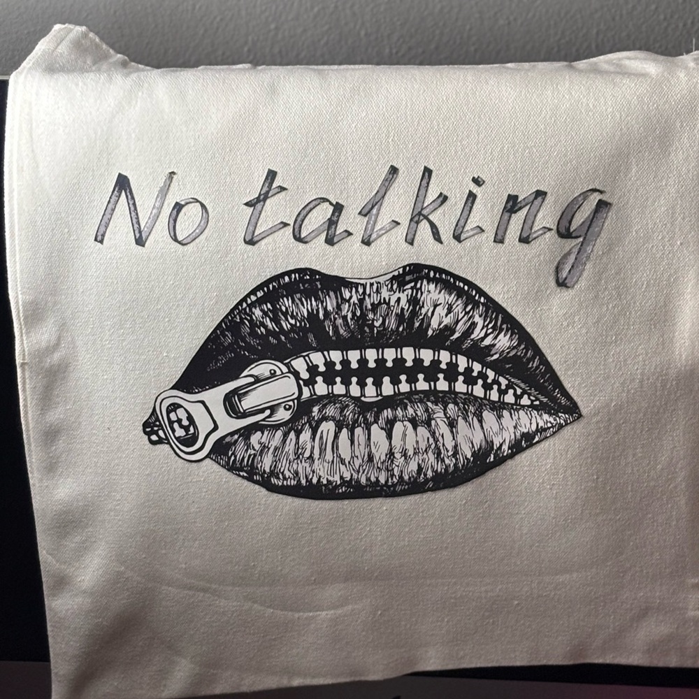Canvas style tote bag